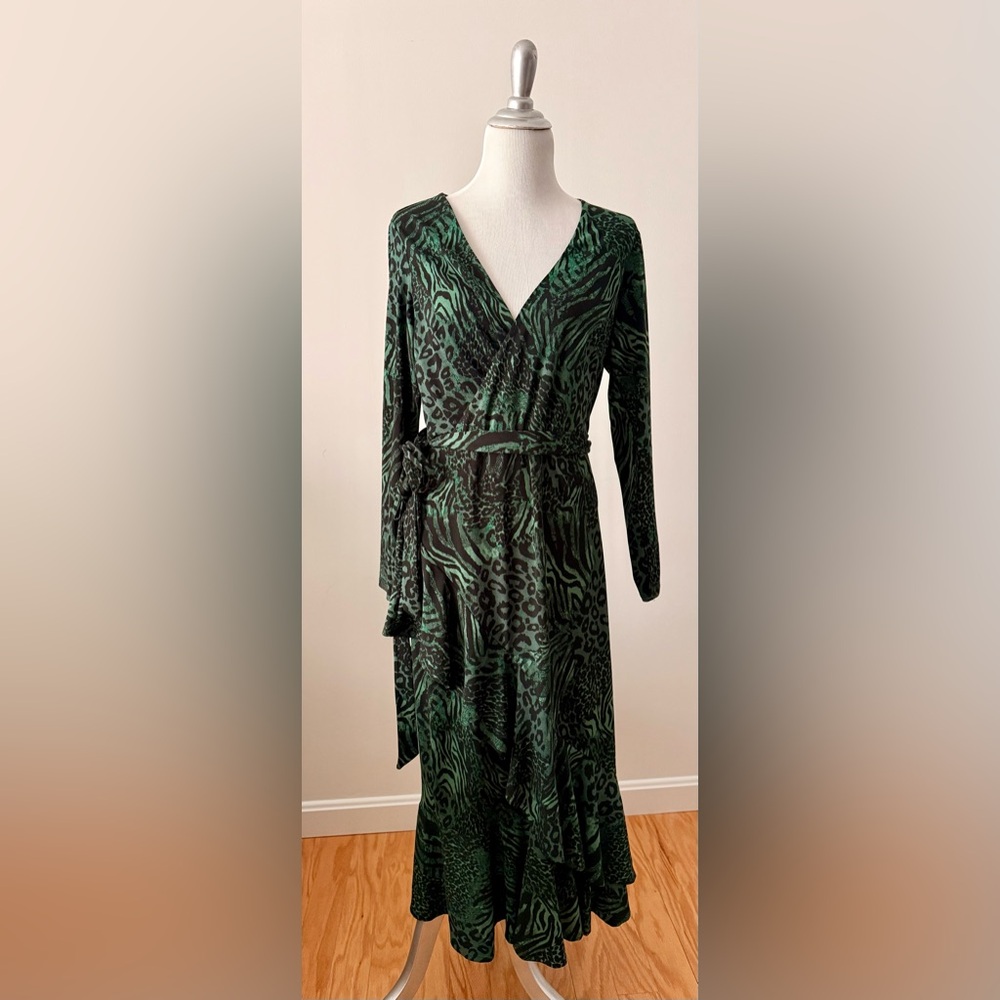 Rachel Roy Elegant Green and Black Animal Print Wrap Dress Size XL